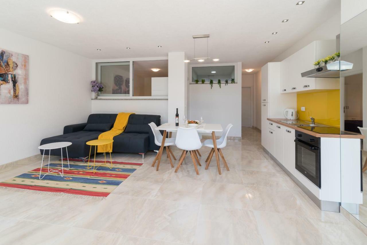 Apartment Arna Крк Экстерьер фото